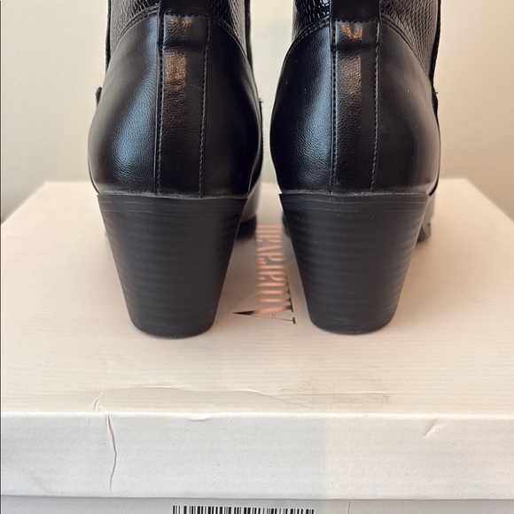 Black Ankle Boots - Picture 4 of 5